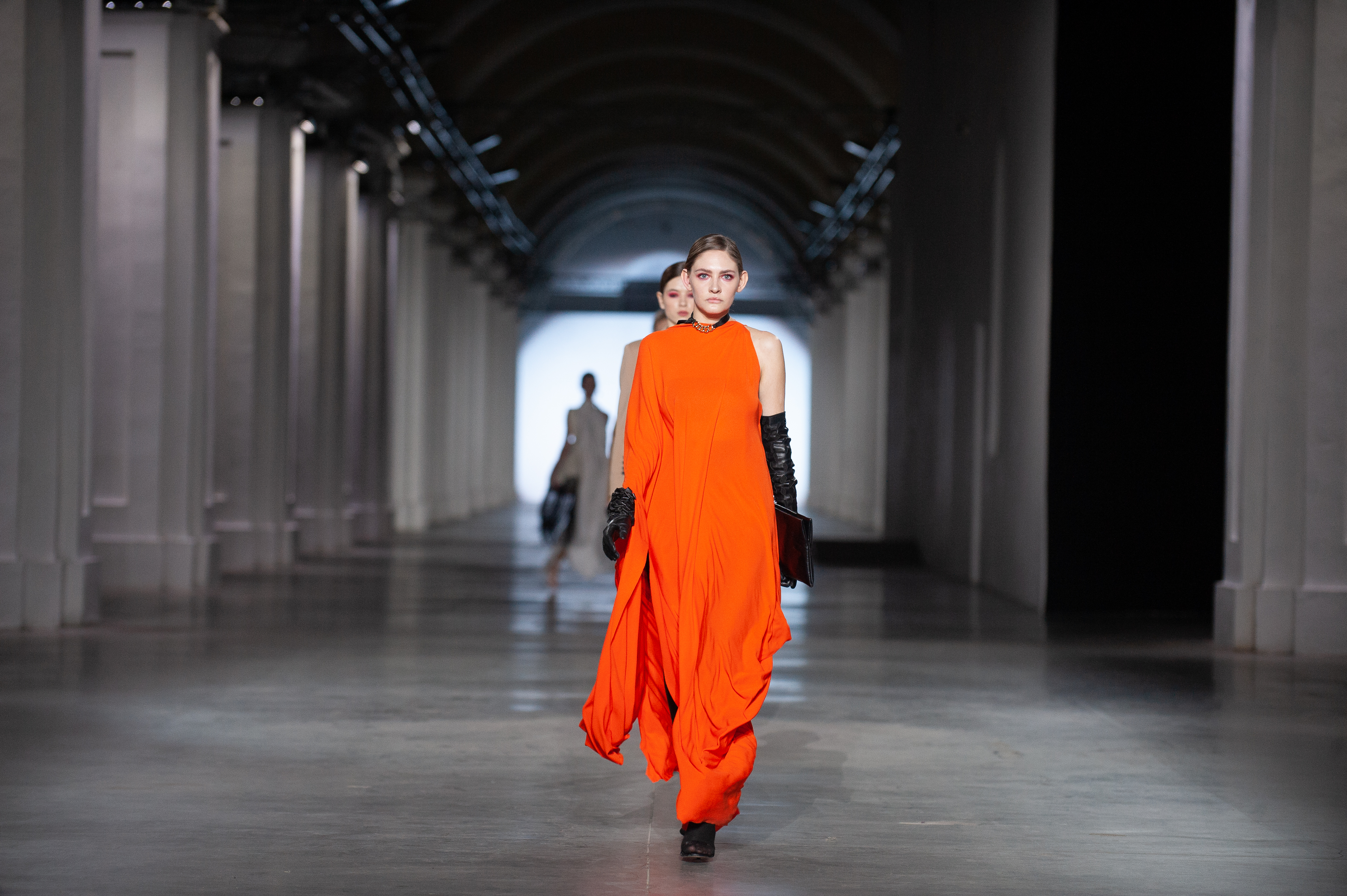 A retrospective show by Elena Burenina opened the Ukrainian Fashion Week No Season 2021