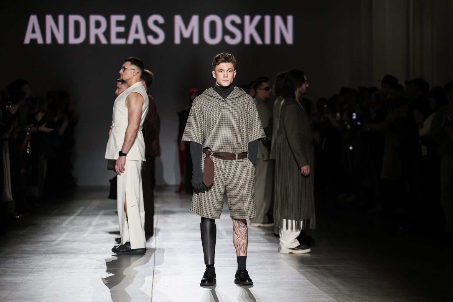 Одяг із функцією – новий етап для fashion індустрії України
