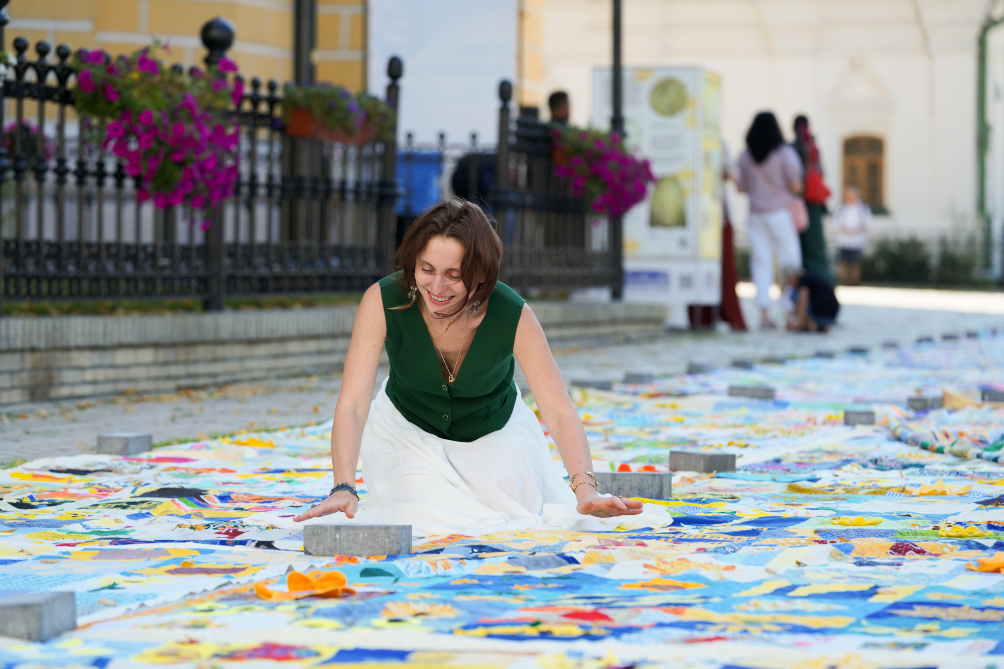 SS26: Sunflower Quilt For Ukraine презентація