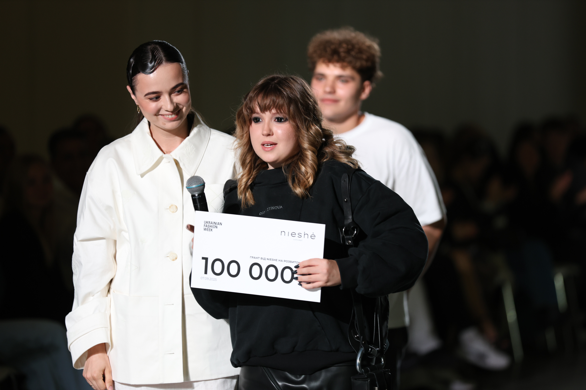 Grant for a Young Brand from NIESHE Concept