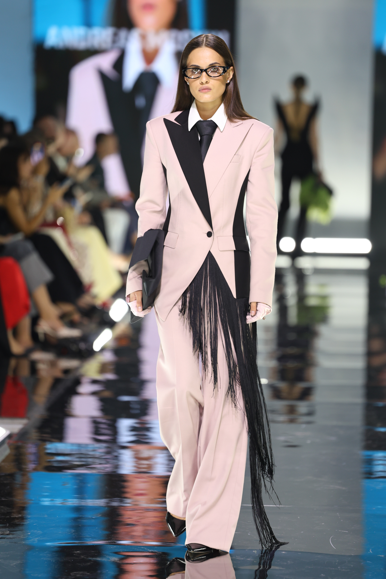 SS27:  Andreas Moskin show
